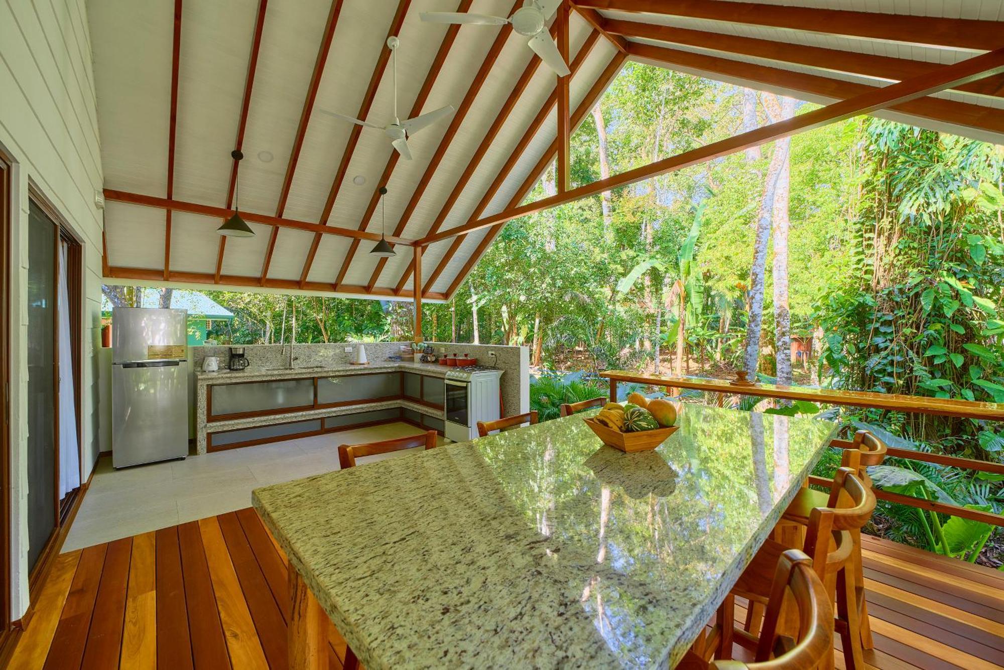 Casa Coki - Modern Villa Pool Steps From The Beach Puerto Viejo de Talamanca 外观 照片